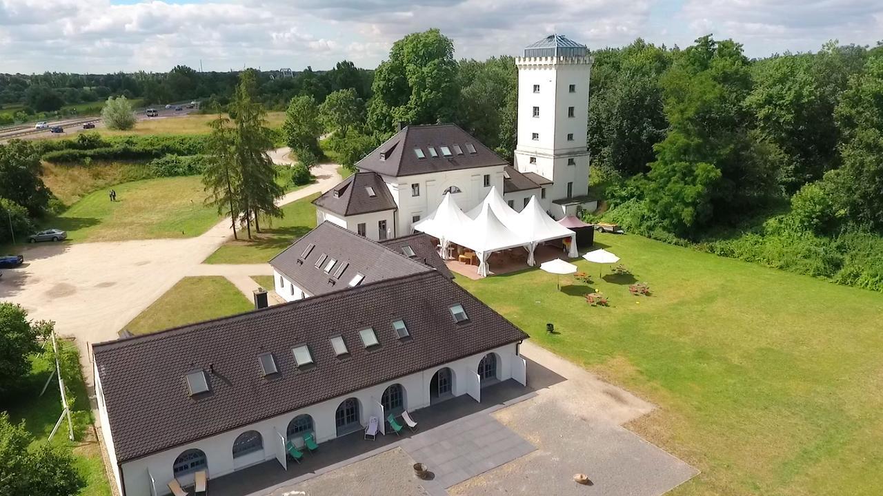 Отель Elbzollhaus Dessau Экстерьер фото